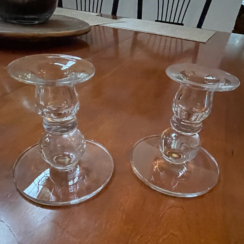 Pair of Traditional Clear Glass Americana Taper Candleholders, 4.25”